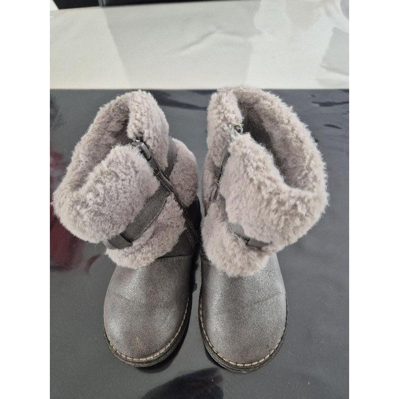 Botte grise 23  TAILLE 23 