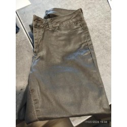 Jean's slim cachecac noir...