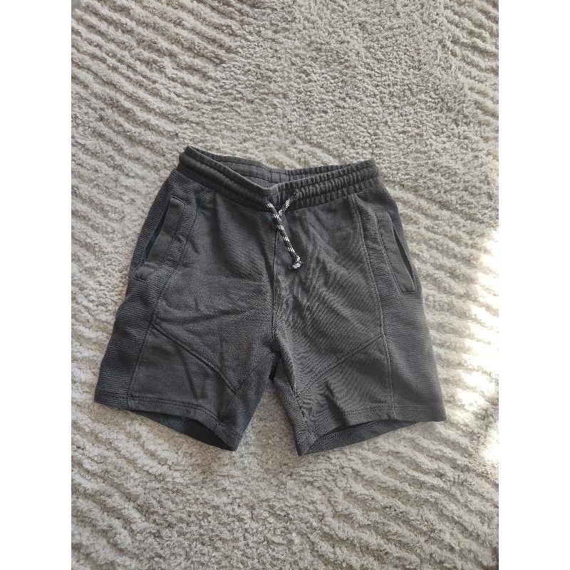 Short Kiabi marron  TAILLE 8