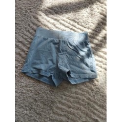 Short Kiabi vert  TAILLE 3