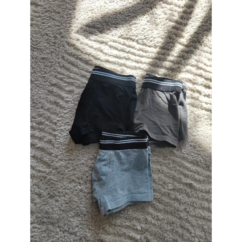 Lot 3 boxers tex TAILLE 8/10