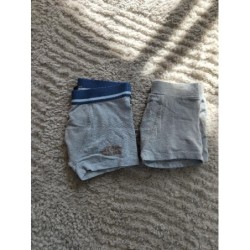 Lot 2 boxers gris TAILLE 6