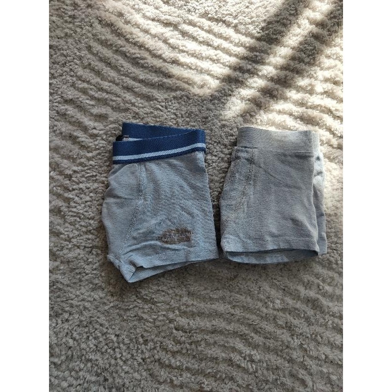 Lot 2 boxers gris TAILLE 6