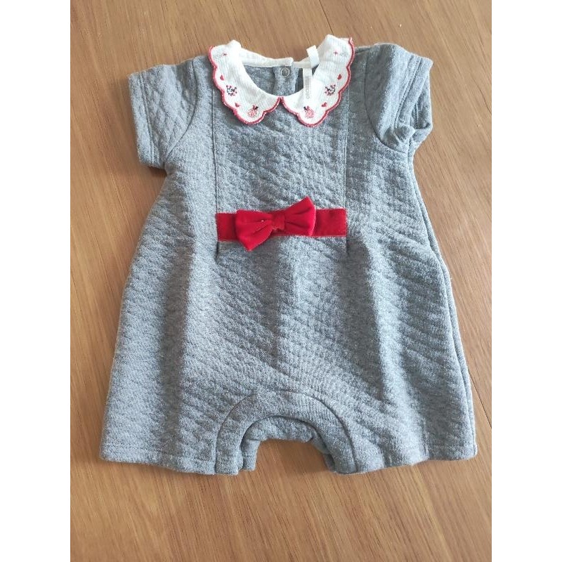Combishort bébé filel TAILLE 6 mois