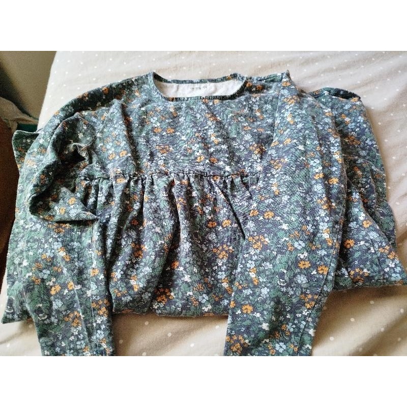 Robe jersey ML vert à fleurs  TAILLE 12