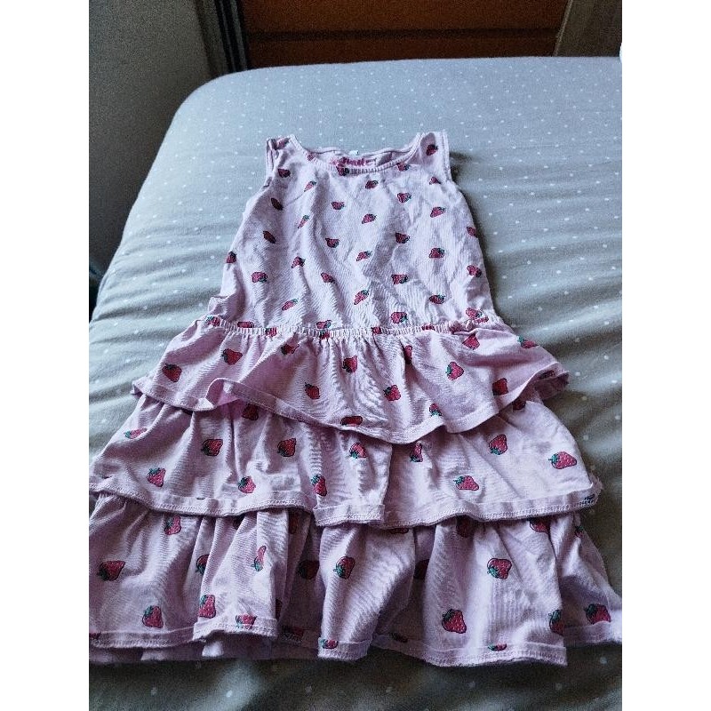 Robe volants rose impr fraise TAILLE 8
