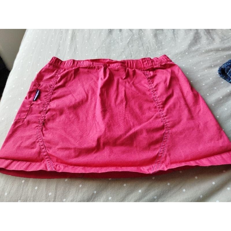 Jupe short fushia  TAILLE 14