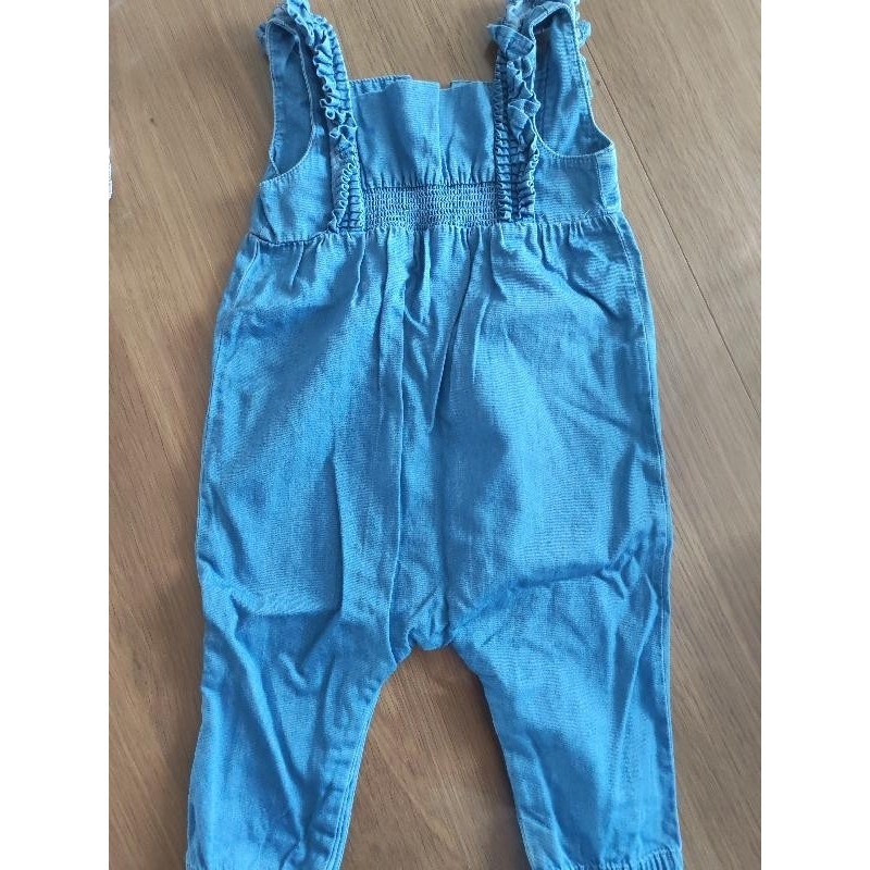 Combinaison TAILLE 12 mois