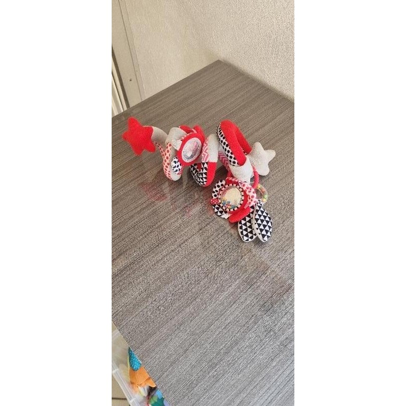 Jeu d'éveil étoile rouge,gris 