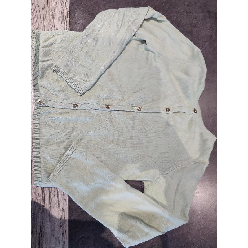 Gilet Kiabi vert 8 ans  TAILLE 8 ans 