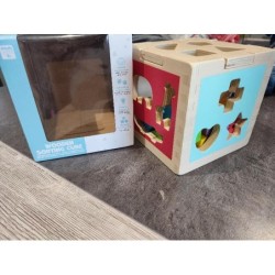 Boite à forme en bois