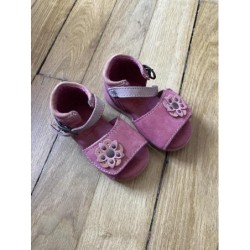 Sandales Kickers rose 19