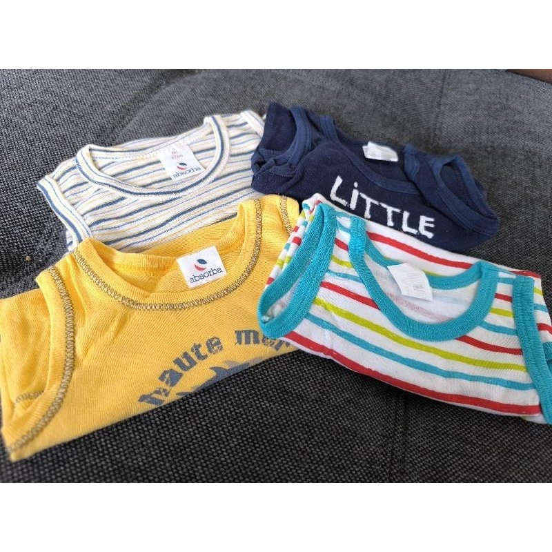 Lot body bretelles  TAILLE 6 mois