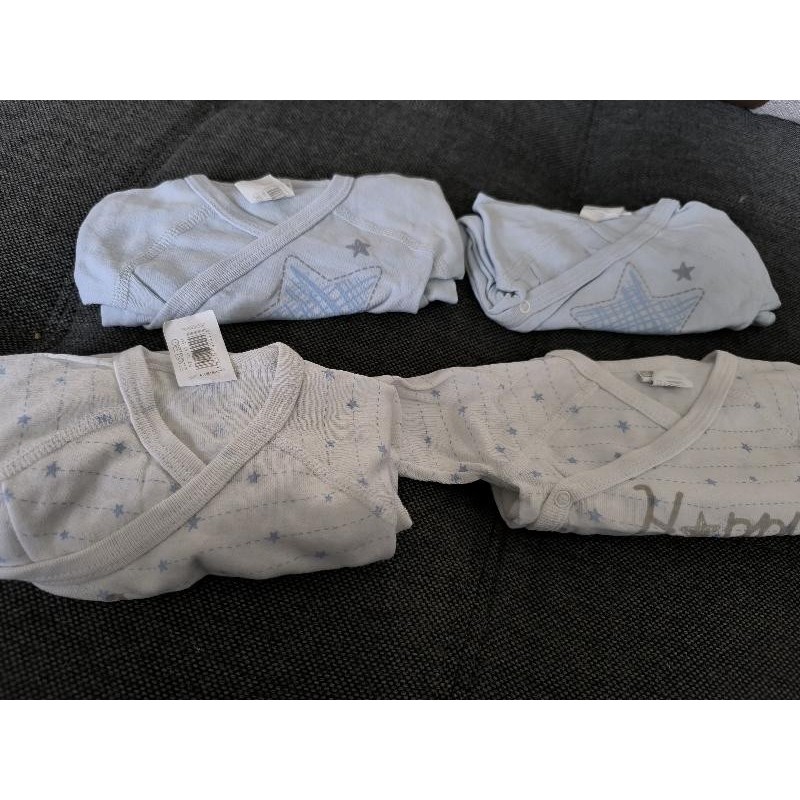 Lot body manches courtes TAILLE 6 mois