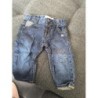 Pantalon jean TAILLE 6 mois
