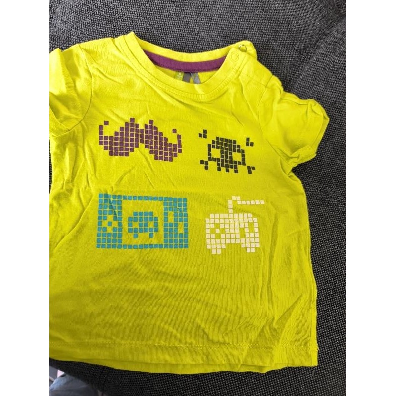 T-shirt Mc vert TAILLE 6 mois