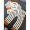 Ensemble rayé  TAILLE 3/6 mois