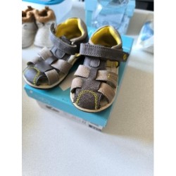 Sandale gemo TAILLE 22