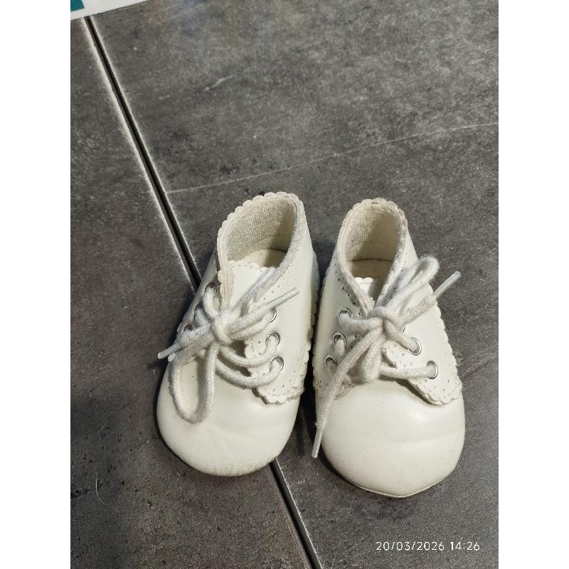Chaussures cérémonie blanche TAILLE 6-12 M