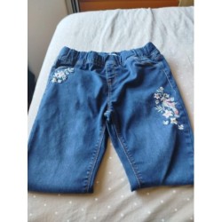Jean bleu brodé perroquet...