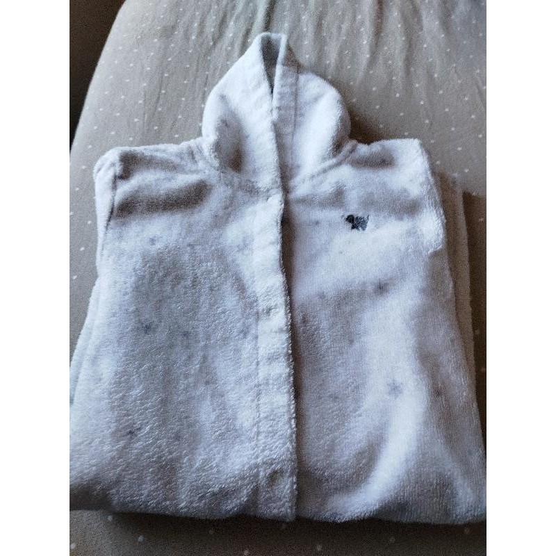 Peignoir à scapuche blanc élep TAILLE 5-6 ans 