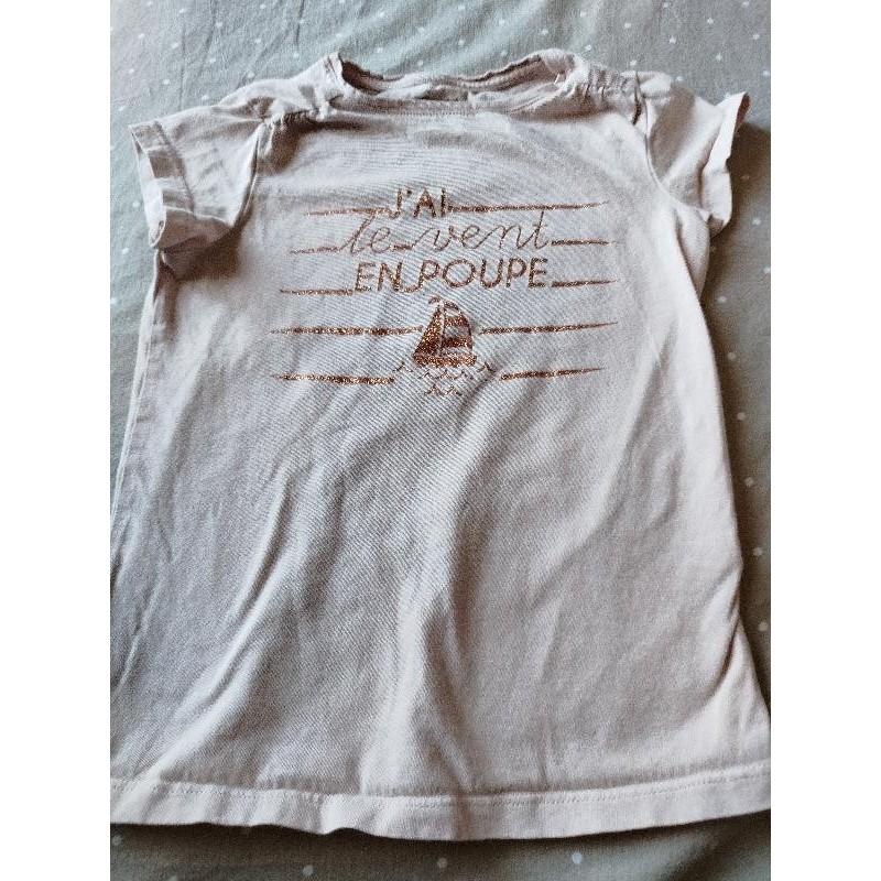 T-shirt rose vent en poupe TAILLE 8 ans 