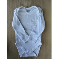 Body blanc C&A  TAILLE 18 mois