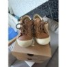 Chaussures  TAILLE 22 