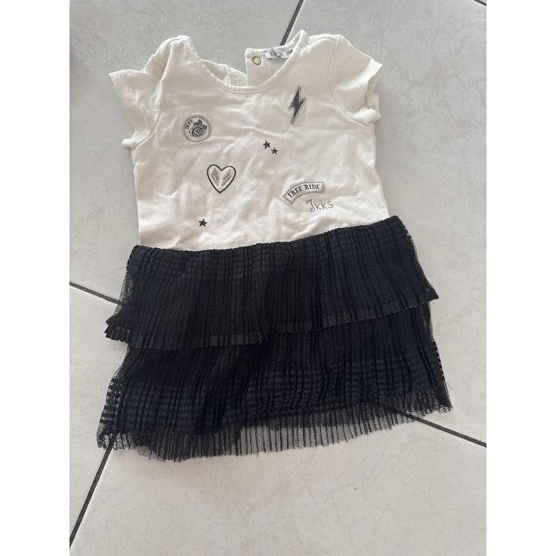 Robe ikks TAILLE 6mois