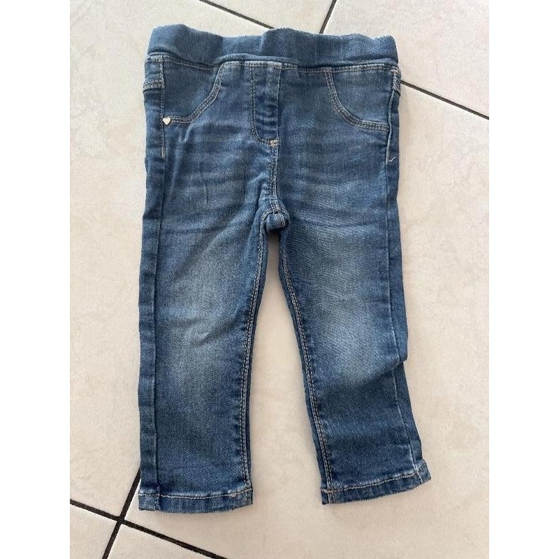 Jeans TAILLE 18mois