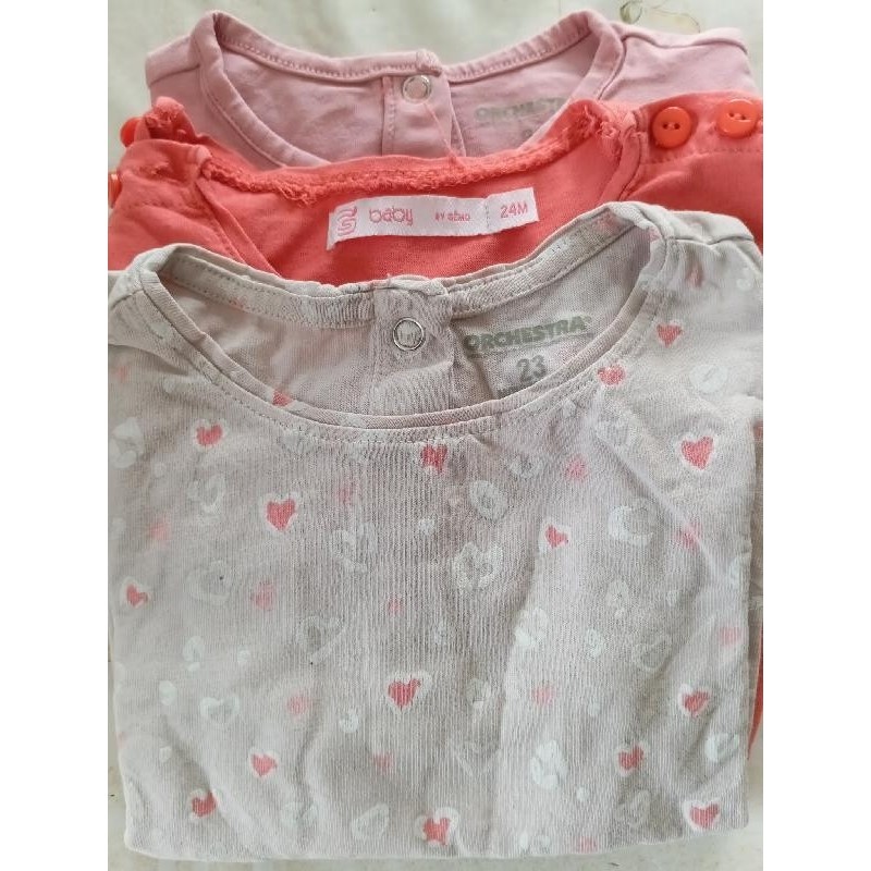 Lot tee shirt fille TAILLE 23mois