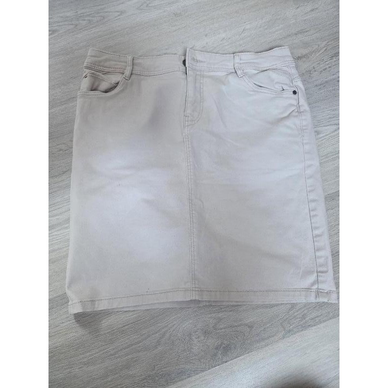 Jupe ecru camaïeu  TAILLE 38