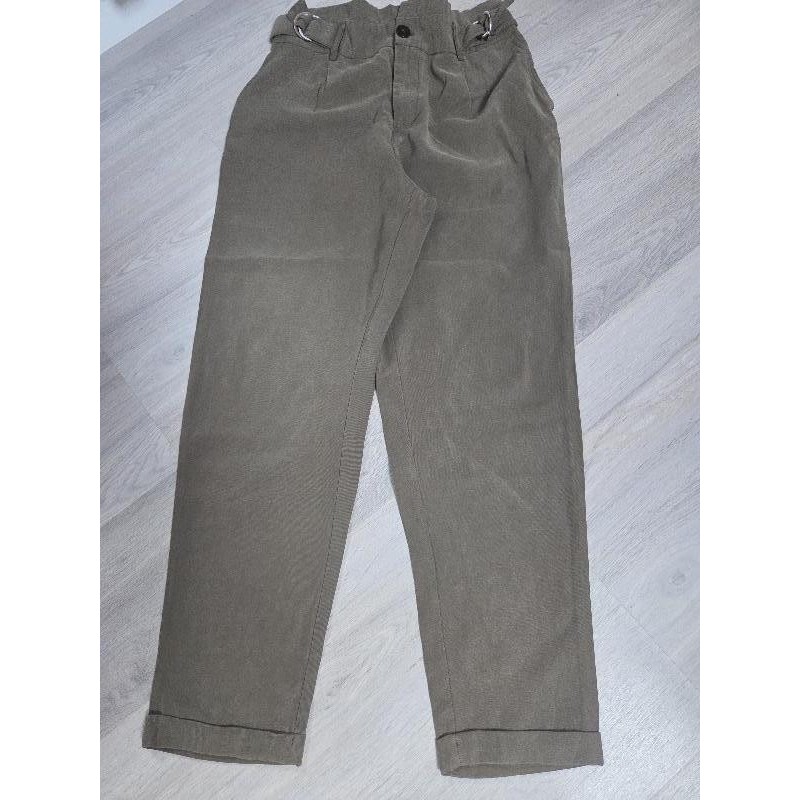 Pantalon uni vert TAILLE 38