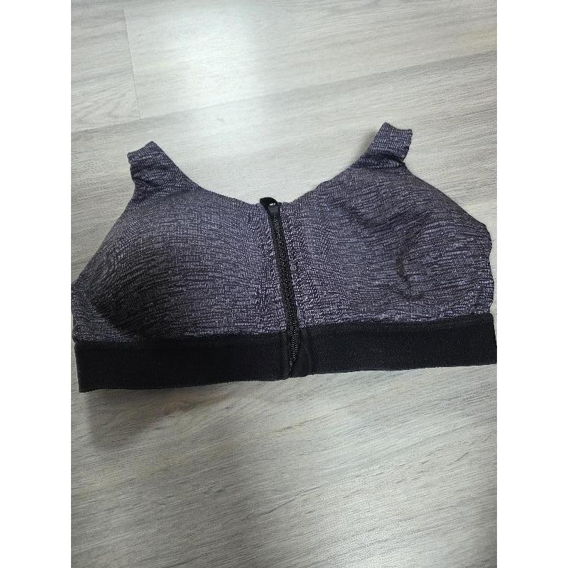 Soutien gorge sport TAILLE 40