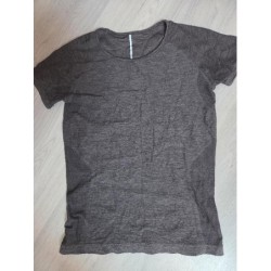 Maillot sport gris  TAILLE 40