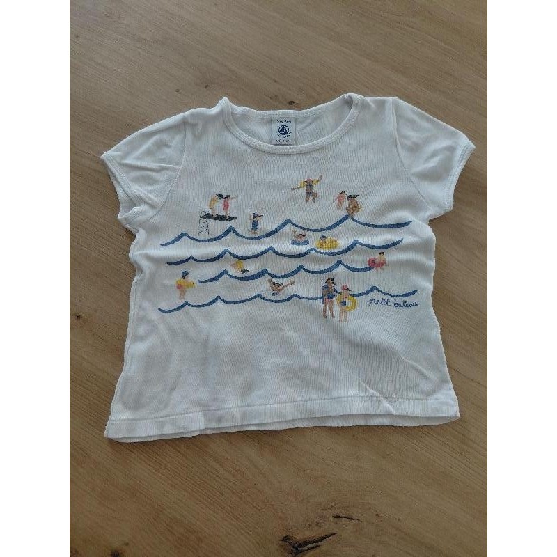 T-shirt blanc Petit Bateau  TAILLE 2A 