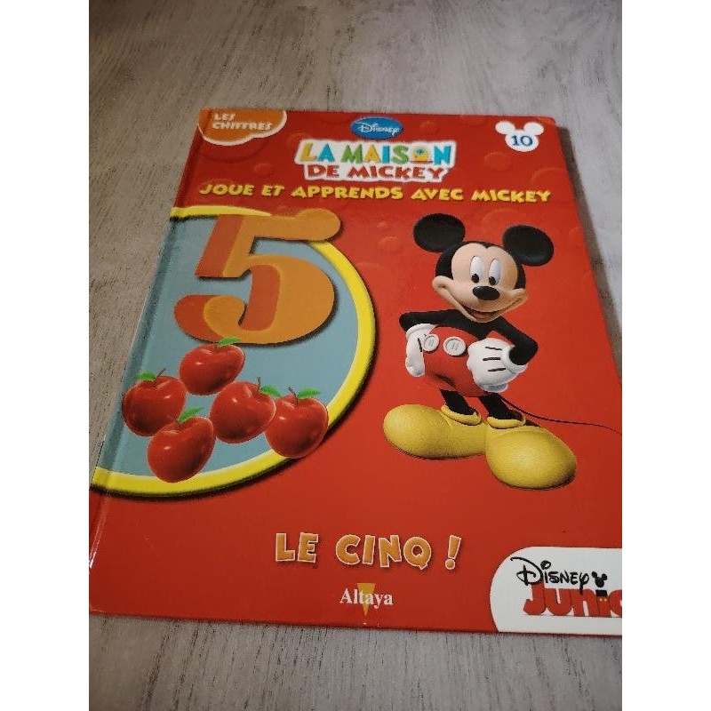 Livre joue apprends 5 avec mi