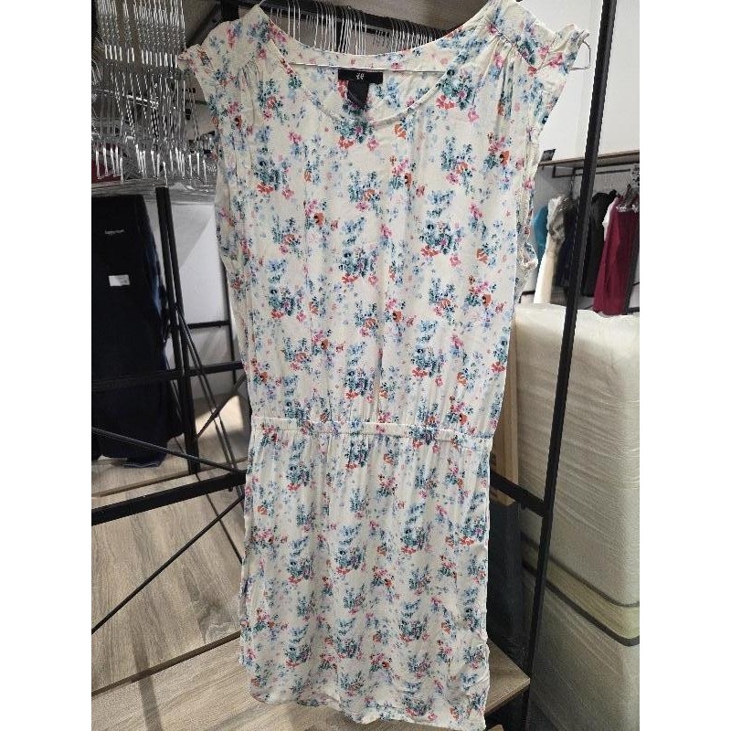 Robe fleurie h&m 38 TAILLE 38