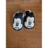 Chaussons mickey  TAILLE 3-6mois