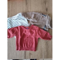 Pull 1 mois TAILLE 1 mois