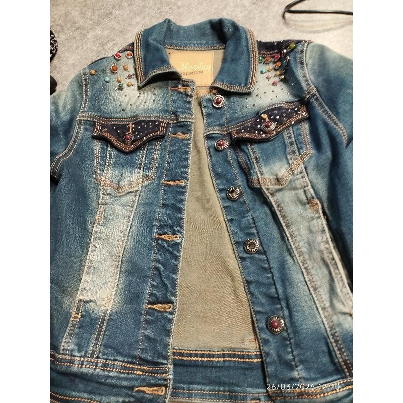 Veste jean's  TAILLE M