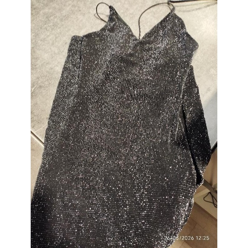 Robe jennyfer noir strass  TAILLE Xs