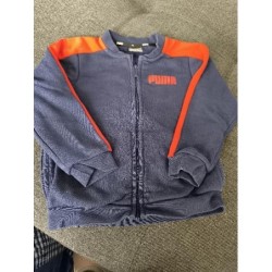 Veste zippée puma TAILLE 24...