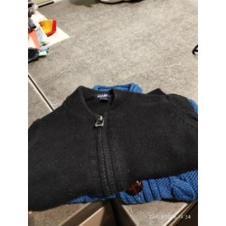 Gilet noir kiabi TAILLE 18m