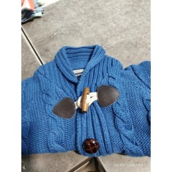 Gilet bleu kiabi TAILLE 18m