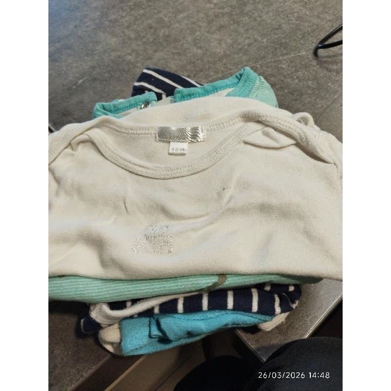 Body mc blanc kimadi TAILLE 18m