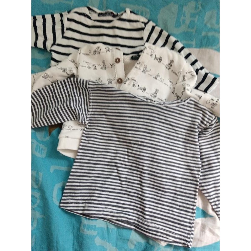 3 pulls 18 mois TAILLE 18 mois