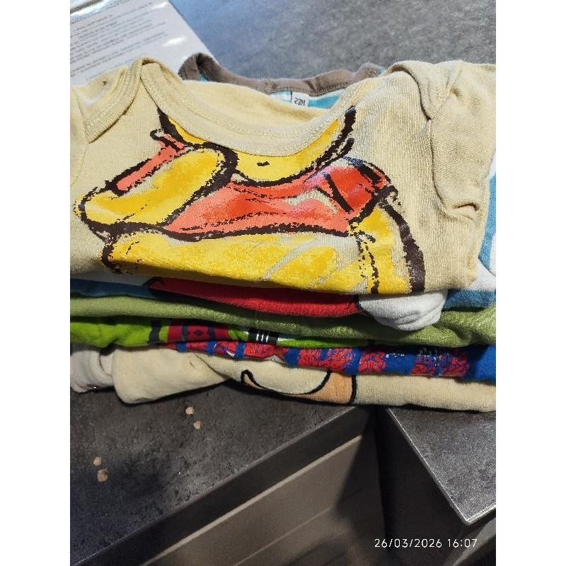 Body ml jaune winnie TAILLE 2a