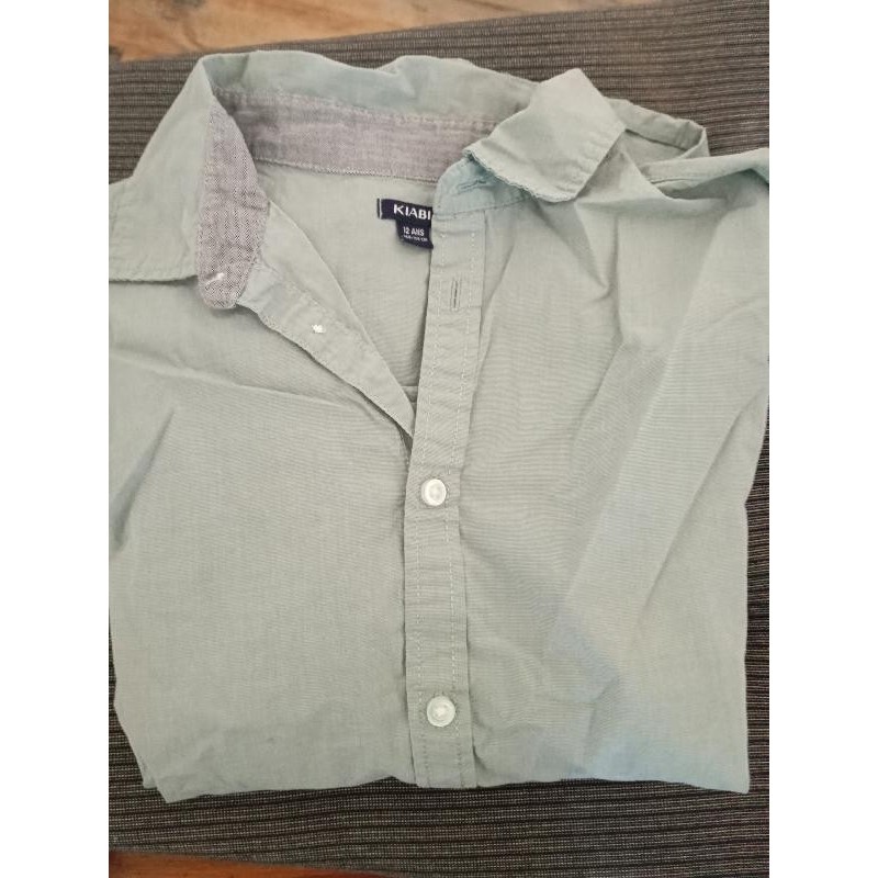 Chemise vert manche longue TAILLE 12 ans