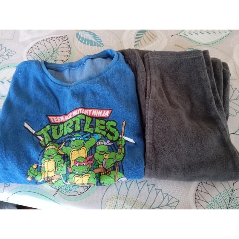 Pyjama chaud toutue ninja kiab TAILLE 12 ans